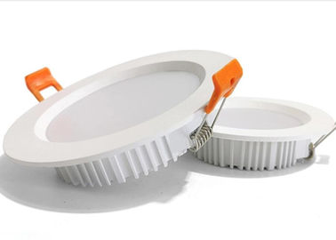 O painel conduzido redondo magro Downlight 3000K para deixar a área entrou 185 - 265V